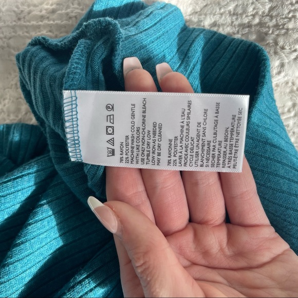 Free People Blue Top - Picture 6 of 6